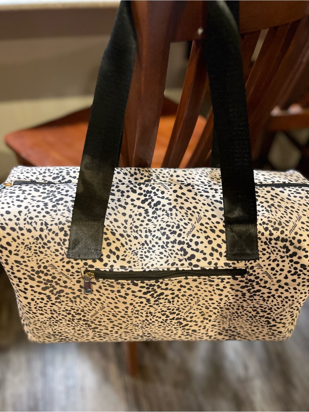 NWOT Mali + Lili Weekender